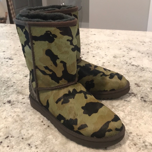 UGG Shoes - Ugg boots
